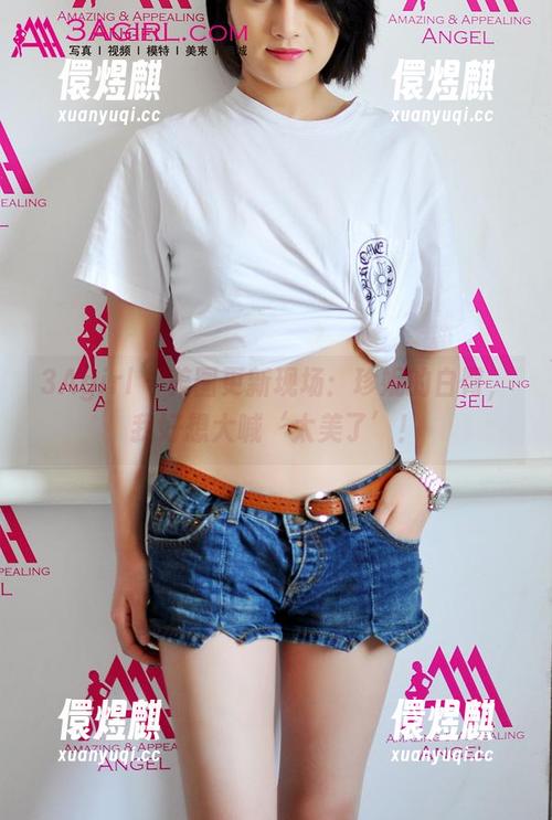 3Agirl-珍妮 3Agirl - 美图更新现场:珍妮的白臀,我好想大喊‘太美了’!