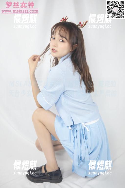 MSLASS梦丝女神 - 图库必看！璇璇的天台少女生活：懒散的阳光与不太严肃的自拍