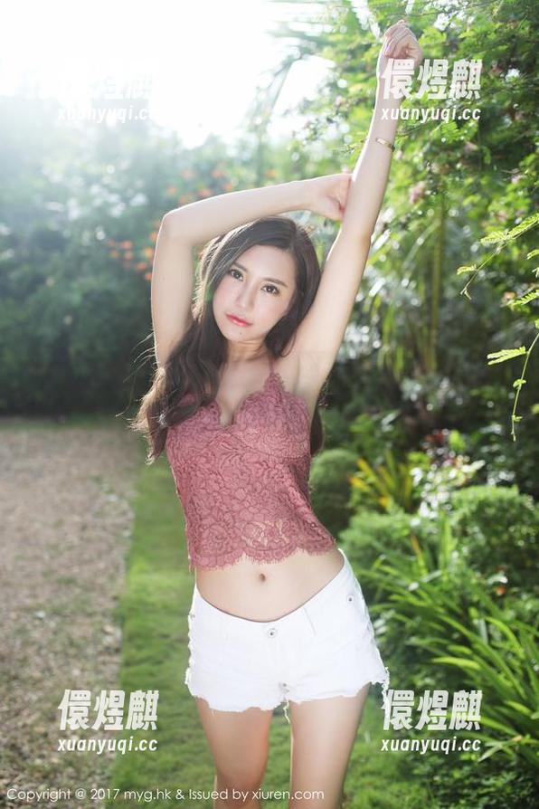 MyGirl美媛馆-蓝夏Akasha MyGirl美媛馆 - 修女蓝夏Akasha:写真里的迷离瞬间,太撩了!