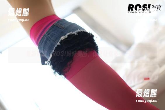 最新来袭，ROSI妹妹美图，保证让你多看一眼！