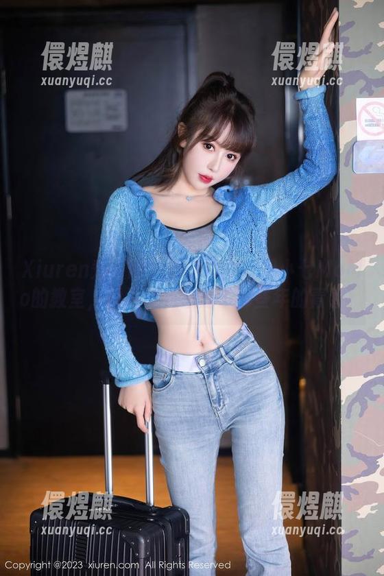 Xiuren秀人网-伊小七MoMo Xiuren秀人网 - 私房写真:伊小七MoMo的教室,瞬间让我想起了那些年的青春!