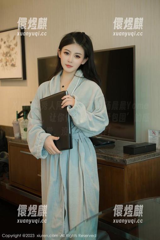 Xiuren秀人网-杨晨晨Yome Xiuren秀人网 - 快来下载杨晨晨Yome女友图包,让你体验到‘被爱包围’的感觉,没错就是这样!