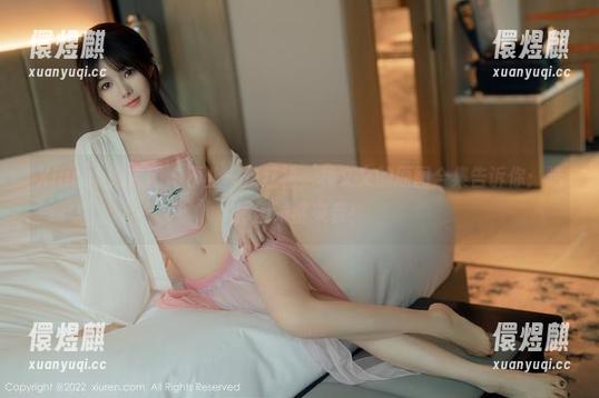 Xiuren秀人网 - 不止一条红裙，林文文的原图合集告诉你：选择困难症来袭！
