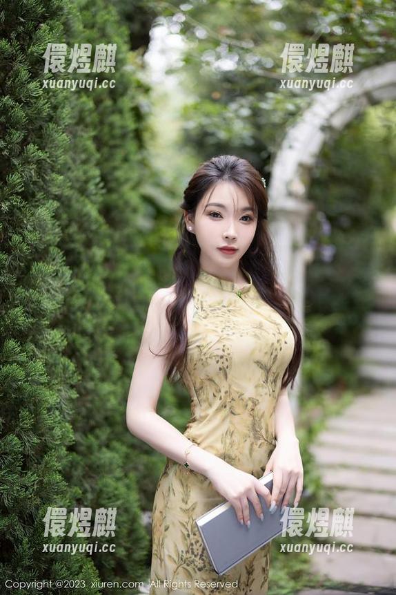 Xiuren秀人网-陈伊人 Xiuren秀人网 - 教室不只是上课的地方,还是陈伊人的写真天地!快来分享她的套图吧!
