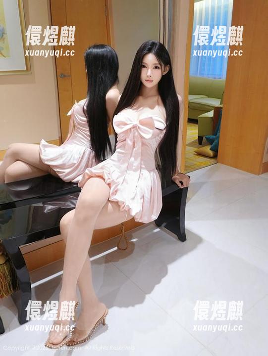 Xiuren秀人网-陈柒柒 Xiuren秀人网 - 资源在线:看看陈柒柒如何在夏日中玩转“阳光与戏谑”!