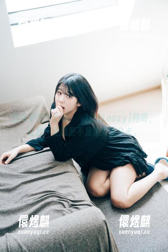 图集更新！Zia(지아)的[Loozy]网吧，让我怀疑我是不是该买健身卡。