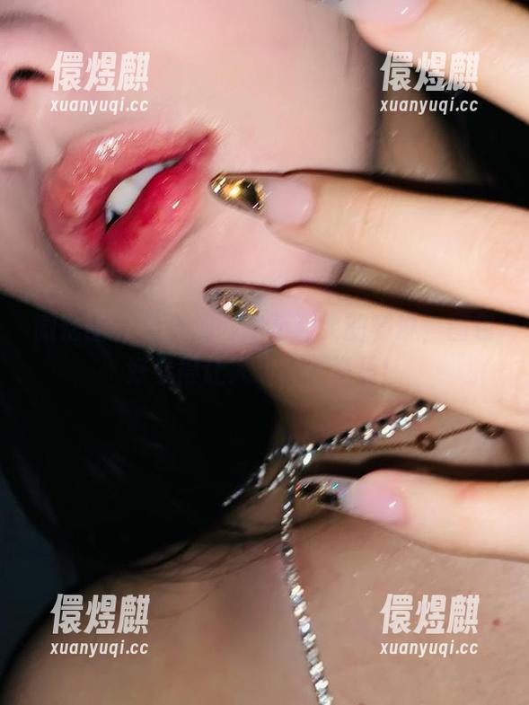 不爱笑的赛琳 微密圈 - 全身渔网的不爱笑的赛琳,图包好看得让人想跳进海里!