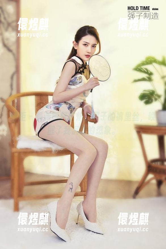 丽柜-团子 丽柜 - 最新图包出炉!团子的裤里丝,唤醒了我沉睡的想象。