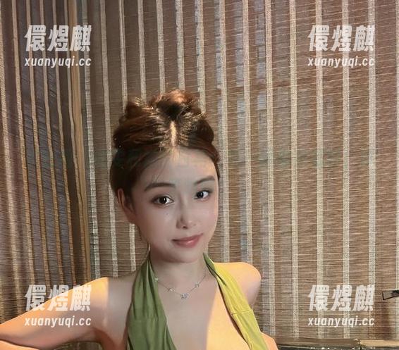 奶雯 微密圈 - 奶雯和她的白裙:每一帧都是福利,快来瞧瞧!