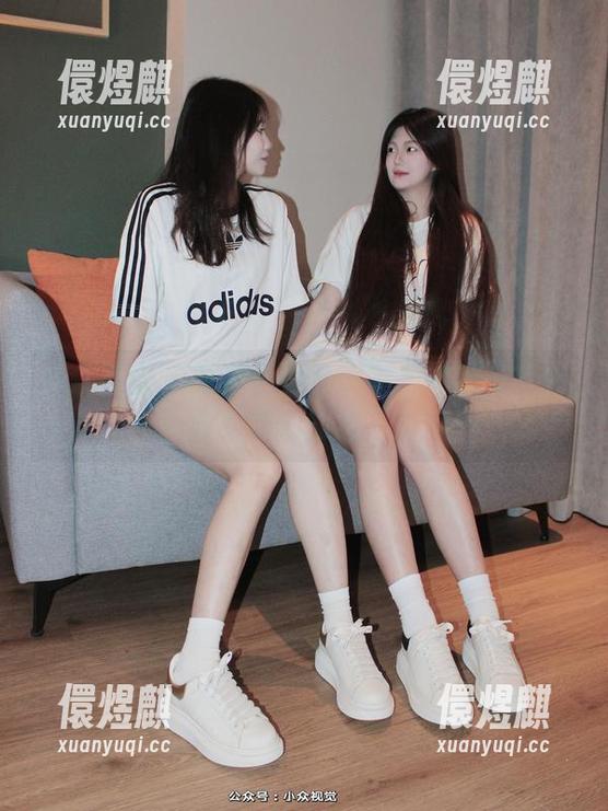 小众视觉-小薯条 小众视觉 - 为什么要看小薯条的睡衣?下载后你就知道了!