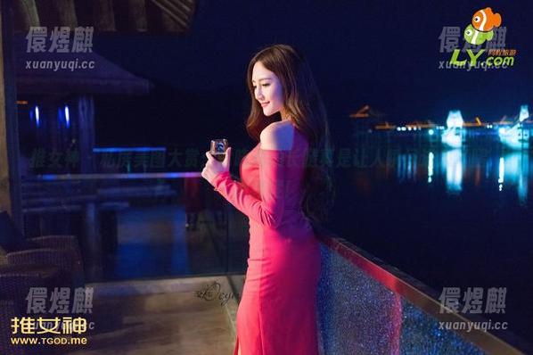 推女神-谭晓彤 推女神 - 私房美图大赏:谭晓彤的长腿真是让人瞬间进入‘腿’痴迷症!
