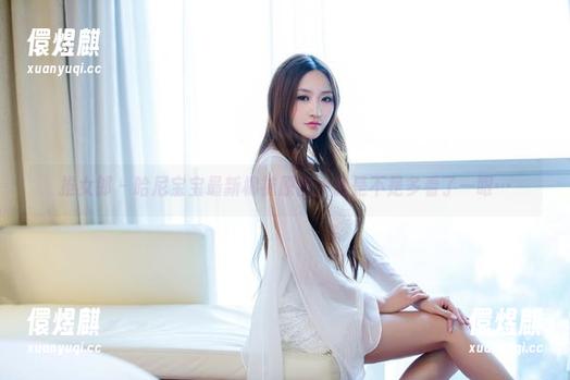 推女郎-哈尼宝宝 推女郎 - 哈尼宝宝最新棉袜原图:我是不是多看了一眼…