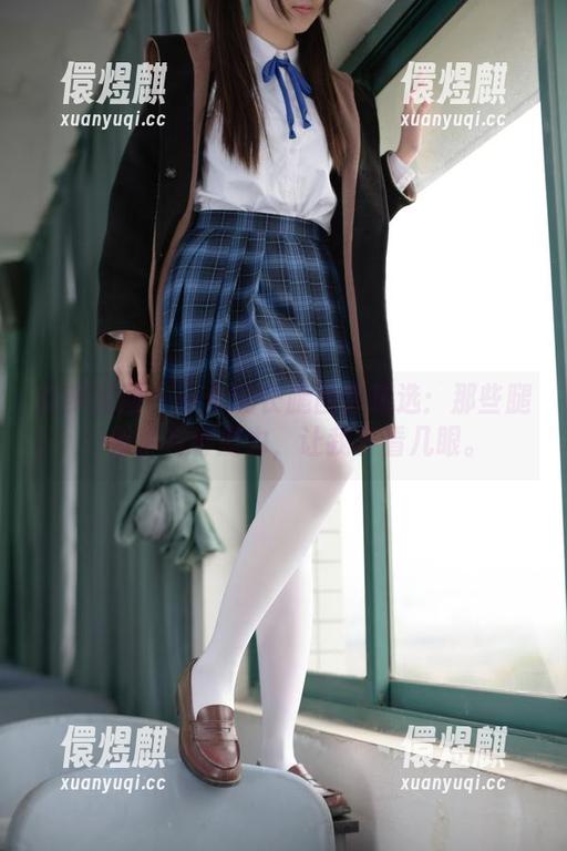 森萝财团-小七 森萝财团 - 小七的长腿图库精选:那些腿,似乎有种魔力,让我多看几眼。