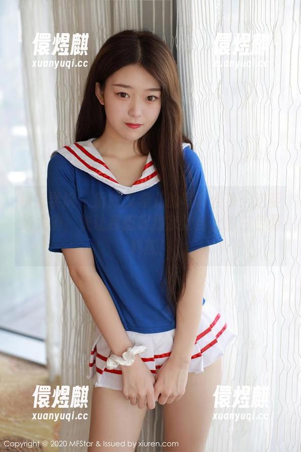 模范学院-艾希儿 模范学院 - 厨娘艾希儿的写真合集:这姿势太美,快让我想起我家灶台上的白色调料瓶!