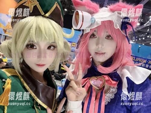 这修女图包也太有魅力了，狐玖玖真心让人目不转睛。