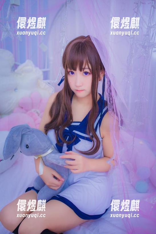 猫九酱 梦幻学姐:猫九酱的写真世界,秒变女主角!