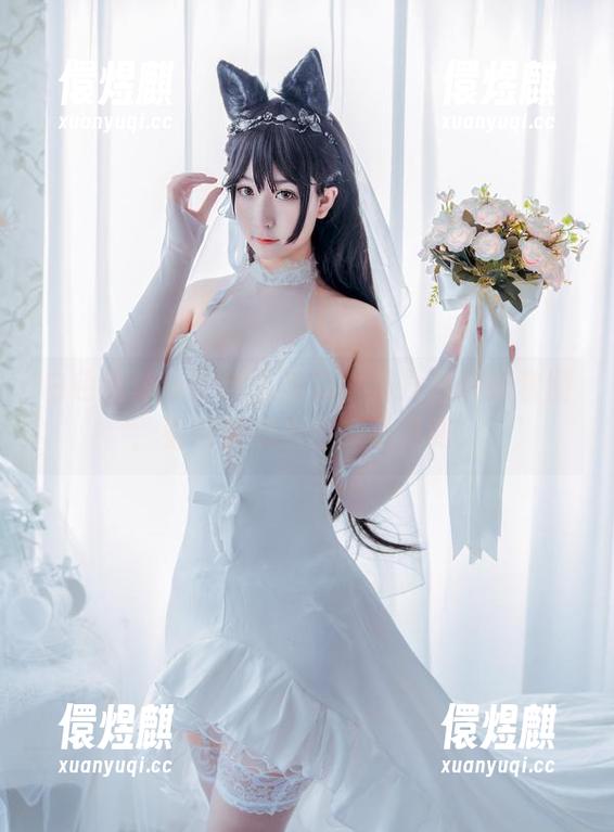 猫九酱 白色连体衣的迷人魔力!猫九酱最新套图,看得我忍不住多看几眼!