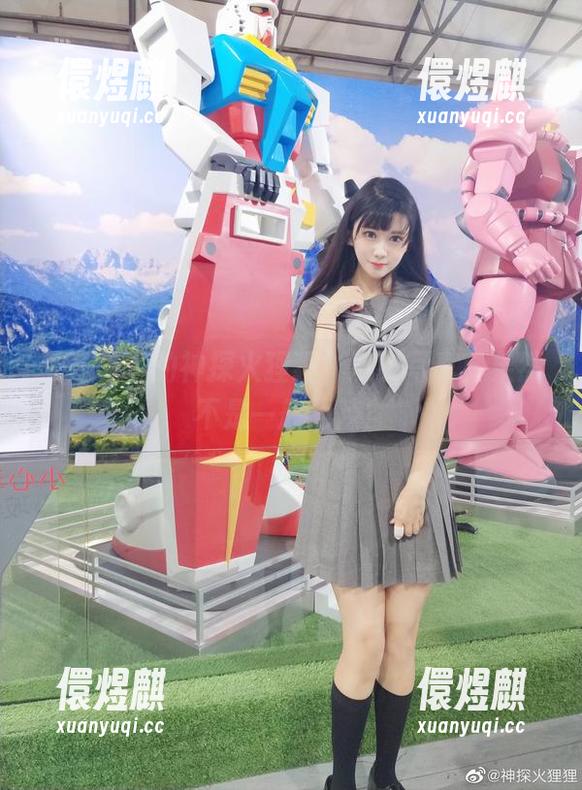 神探火狸狸 无圣光下的神探火狸狸,皮衣写真,果然不是一般的辣!