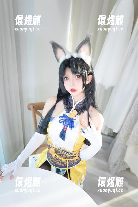 神楽坂真冬 这一季的最新照片:神楽坂真冬用粉白条纹给冬天涂抹点温暖