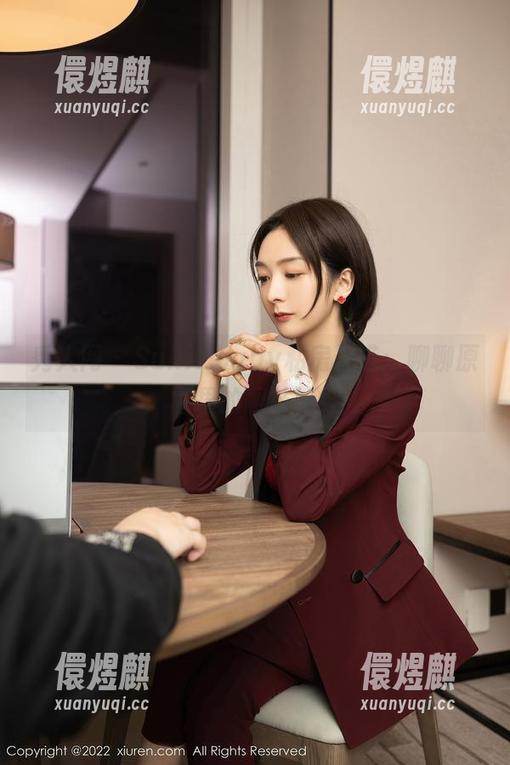 秀人网-Suki_baby 秀人网 - Suki_baby私房精选:聊聊原图里的网袜情结