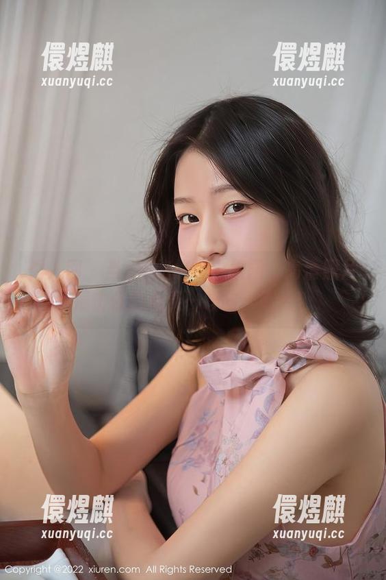 秀人网-z杯悠悠 秀人网 - 当z杯悠悠遇上校园,高清照片撞击你的心灵…咳咳,亮点!