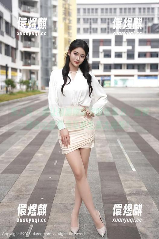 秀人网-唐安琪 秀人网 - 别让制服限制你的想象力,唐安琪办公室职员写真全集大揭秘!