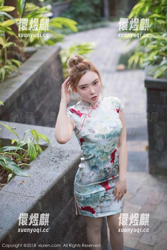 秀人网-媃柔rourou 秀人网 - 媃柔rourou黑白全套:我只想问,这些图片是用什么魔法拍的?