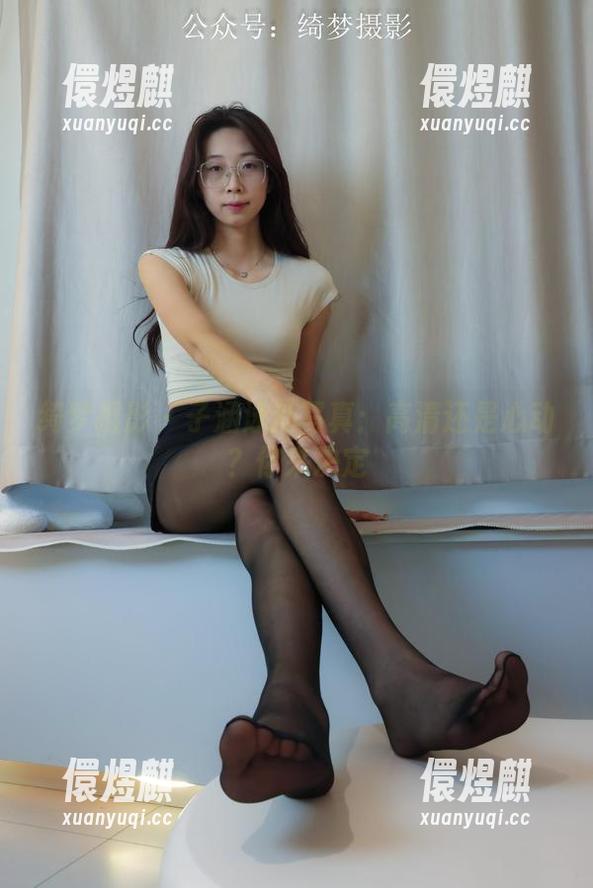 绮梦摄影-子涵 绮梦摄影 - 子涵泳池写真:高清还是心动?你来决定