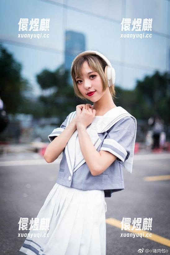 舞小喵 舞小喵+海边=美图,这个公式真妙啊!