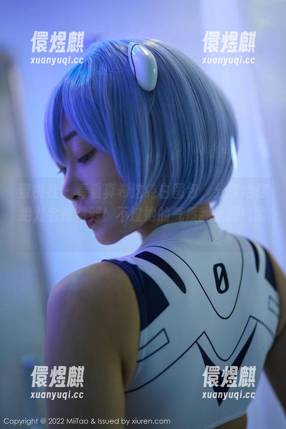 蜜桃社-真希 蜜桃社 - 看看真希这纯白图包,分享给你绝对会惊艳到!不过她的气质我是服气的!