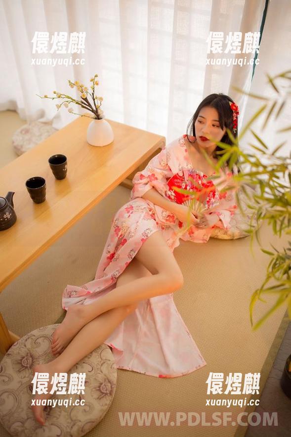 轰趴猫-艾小青 轰趴猫 - 艾小青私拍图集:这天使居然开始卖萌,快来看!