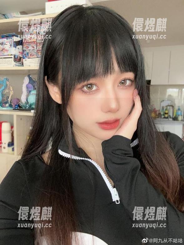 阿九从不咕咕 遇见阿九从不咕咕的镇海白黒双人,图库中的选择困难症救星,下载?还是再看一次?
